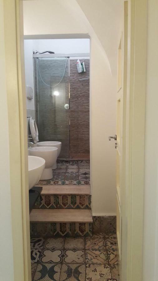Calamaru Palermo Buitenkant foto