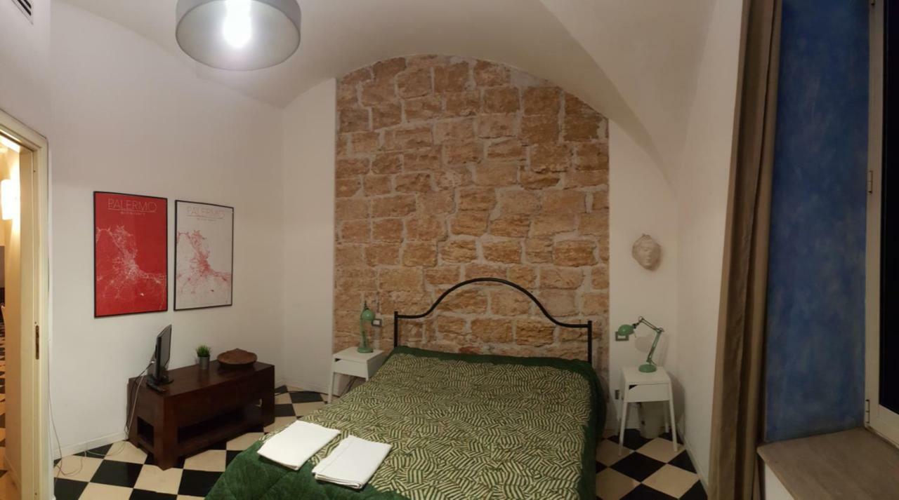 Calamaru Palermo Buitenkant foto