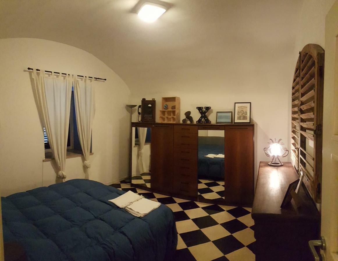 Calamaru Palermo Buitenkant foto